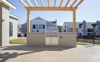 Outdoor grilling station